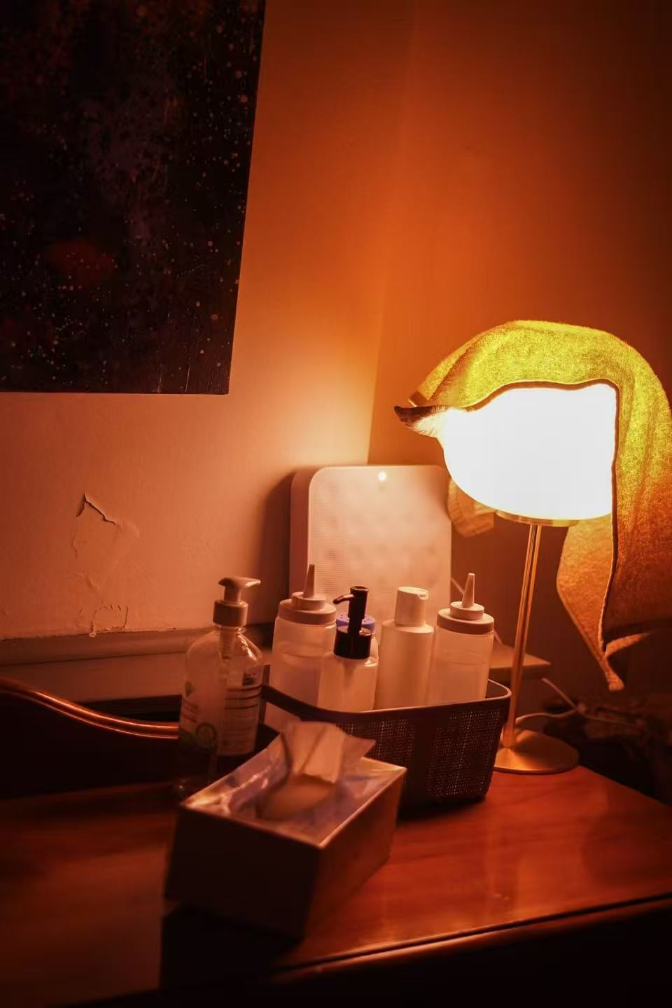 Warm massage oils, sanitized towels and ambient lighting